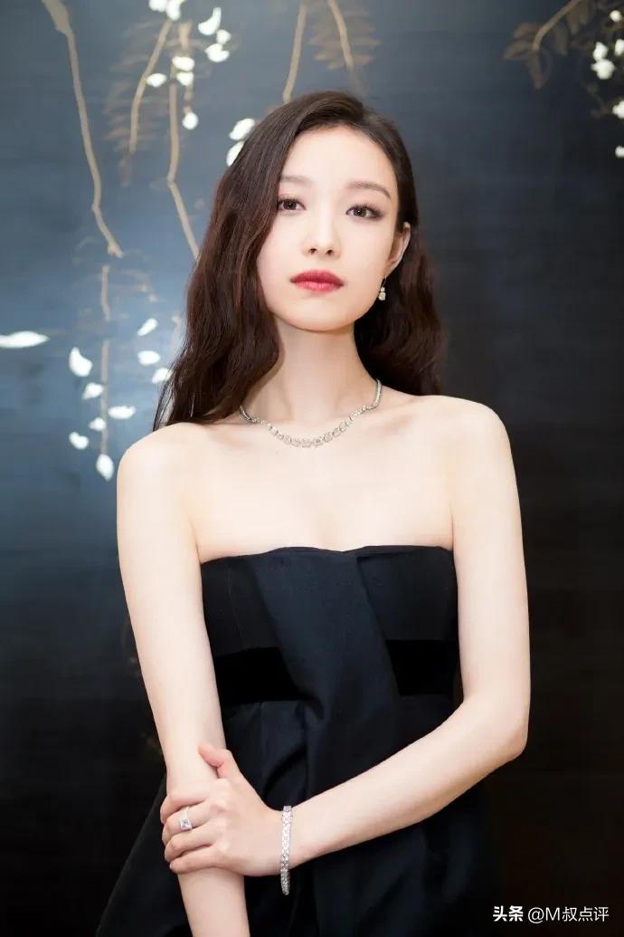 中国最美的女生迪丽热巴是第几名,中国最漂亮的迪丽热巴