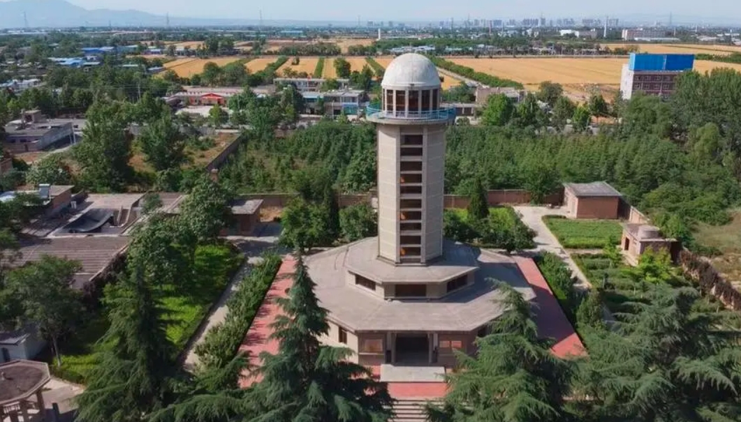 你知道中国的地理地图是什么吗,你知道我国领土的最北端是哪里吗