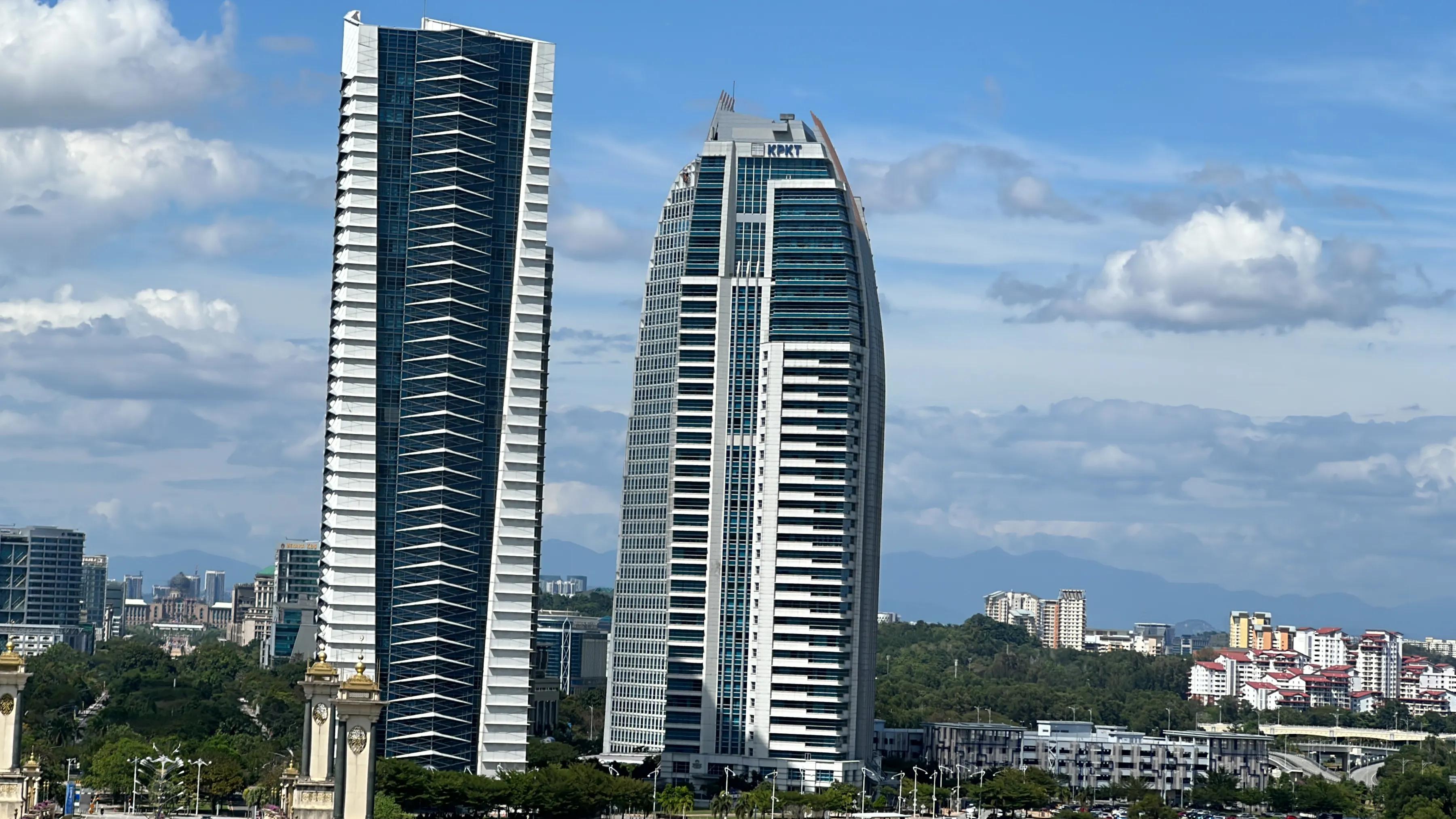 才知道吉隆坡行政中心“搬家”了，原因竟然是怕官员迟到，牛了