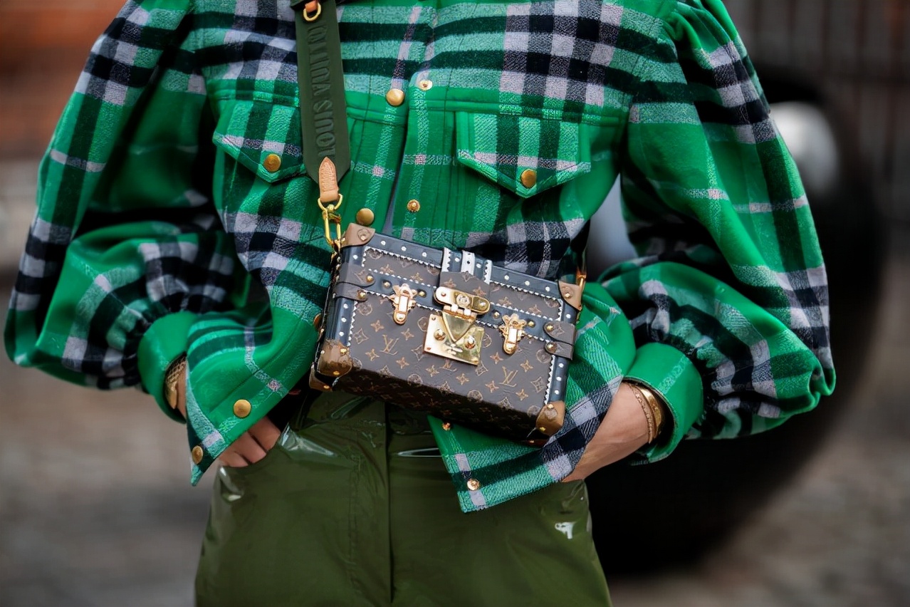 今年lv最新款包包,lv最值得入手的24款保值的包包