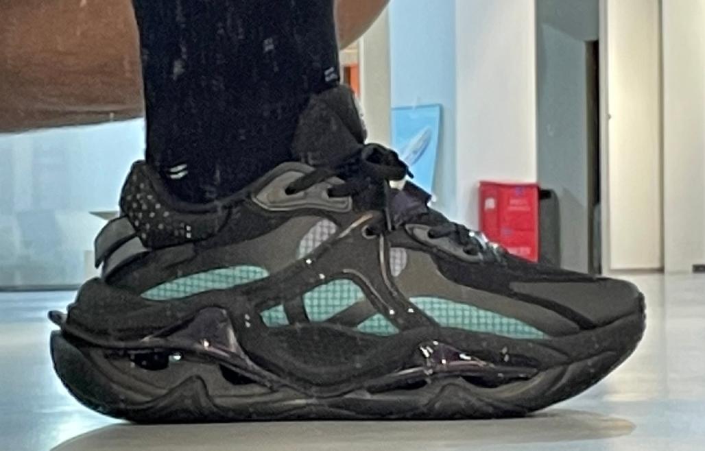 林书豪2se和361big33.0pro怎么选,361big3pro和林书豪二代se哪个好