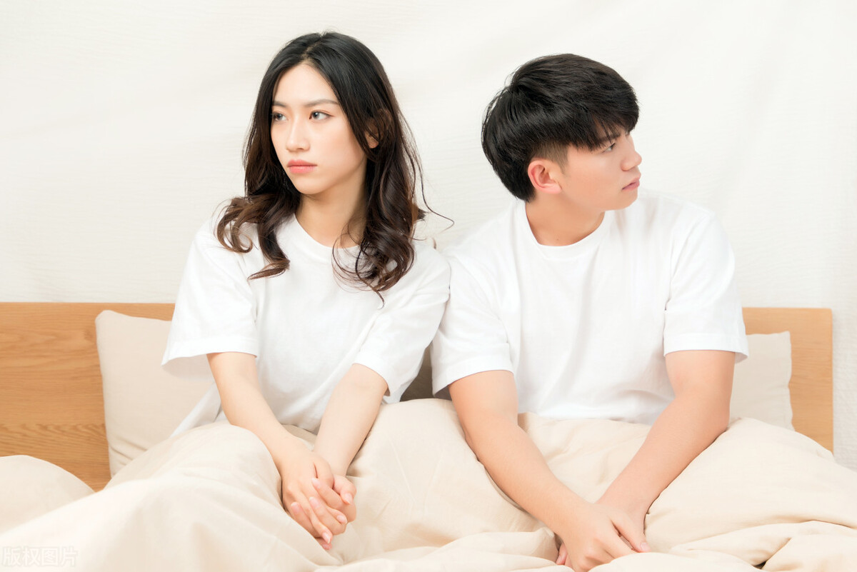 女性到了中年生理系统比男性更高,女性到了中年还渴望爱情