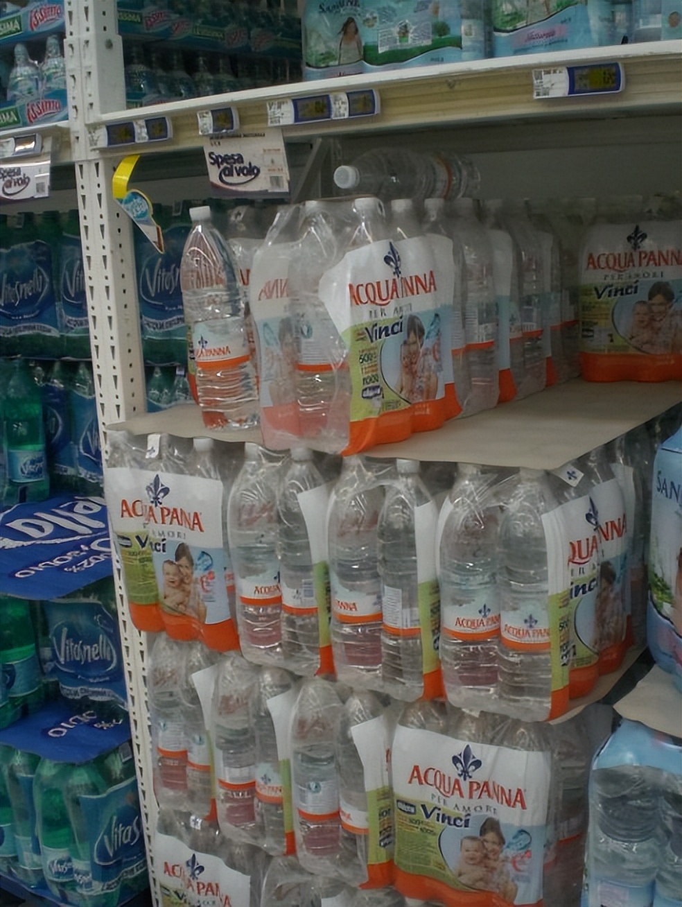 一欧元在荷兰买什么,意大利欧元现在多少钱