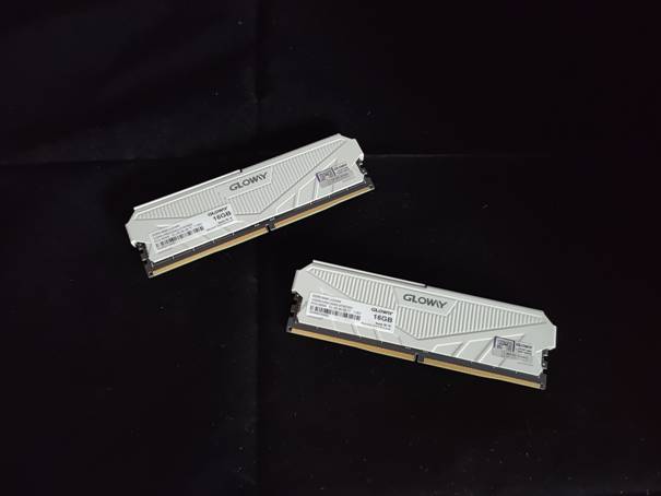 光威天策ddr54800amdcpu,光威天策ddr5600016g超频