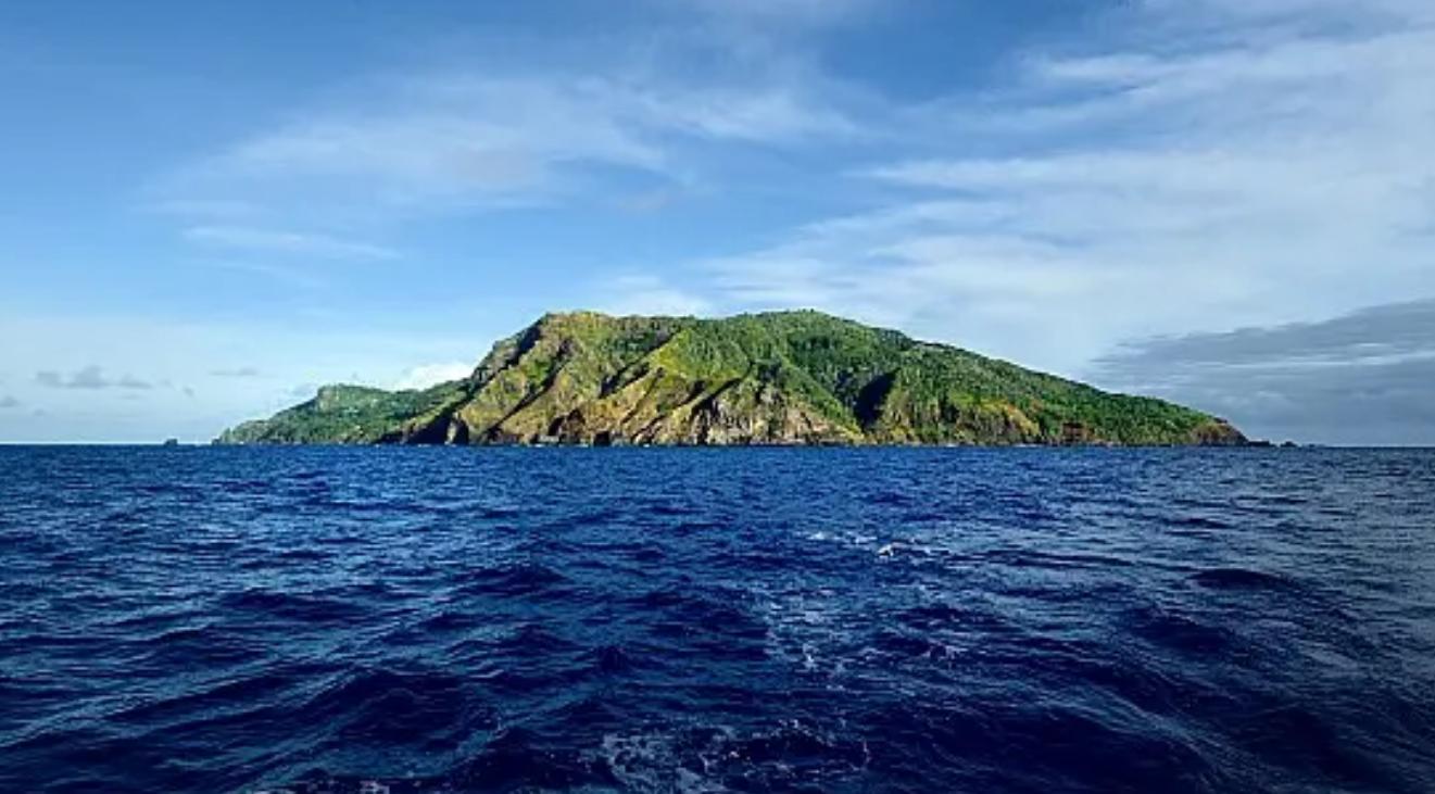 九名英军逃入荒岛,英国军人叛逃