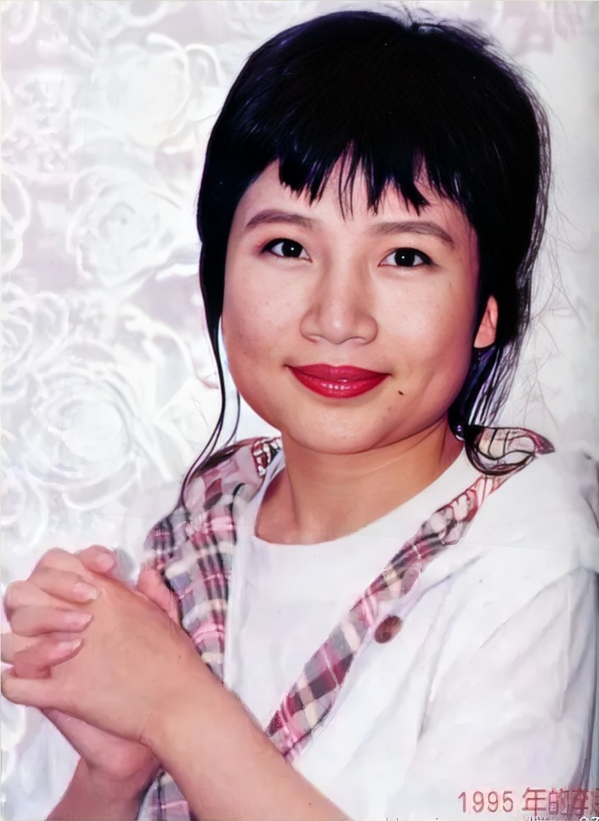 李娜出家后没有还俗吗,李娜励志复出