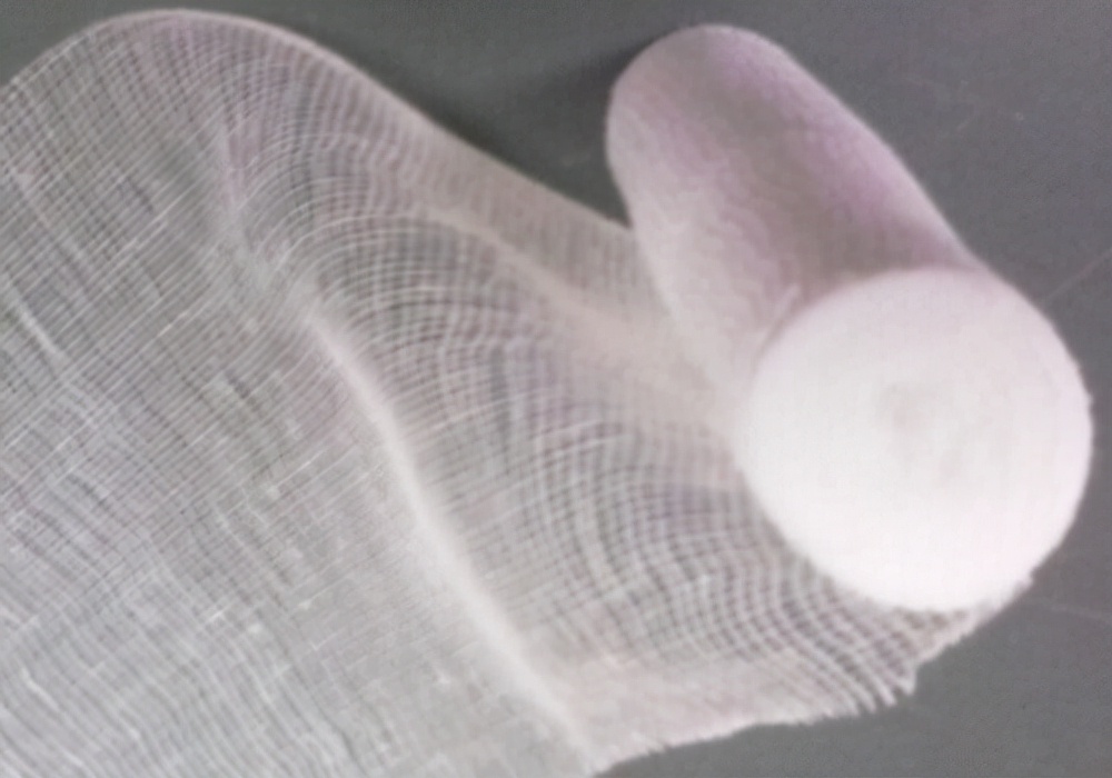 小狗伤口怎么处理用什么药膏,小狗伤口化脓用双氧水处理几次