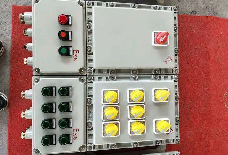 碳钢焊接防爆应急照明配电箱生产,北京碳钢防爆配电箱
