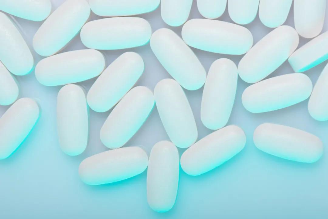 丙酚替诺福韦taf和富马酸替诺福韦 (富马酸丙酚替诺福韦taf副作用对比)