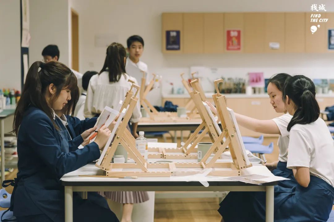 哈利·波特霍格沃茨存在吗,哈利波特中的霍格沃茨在哪里