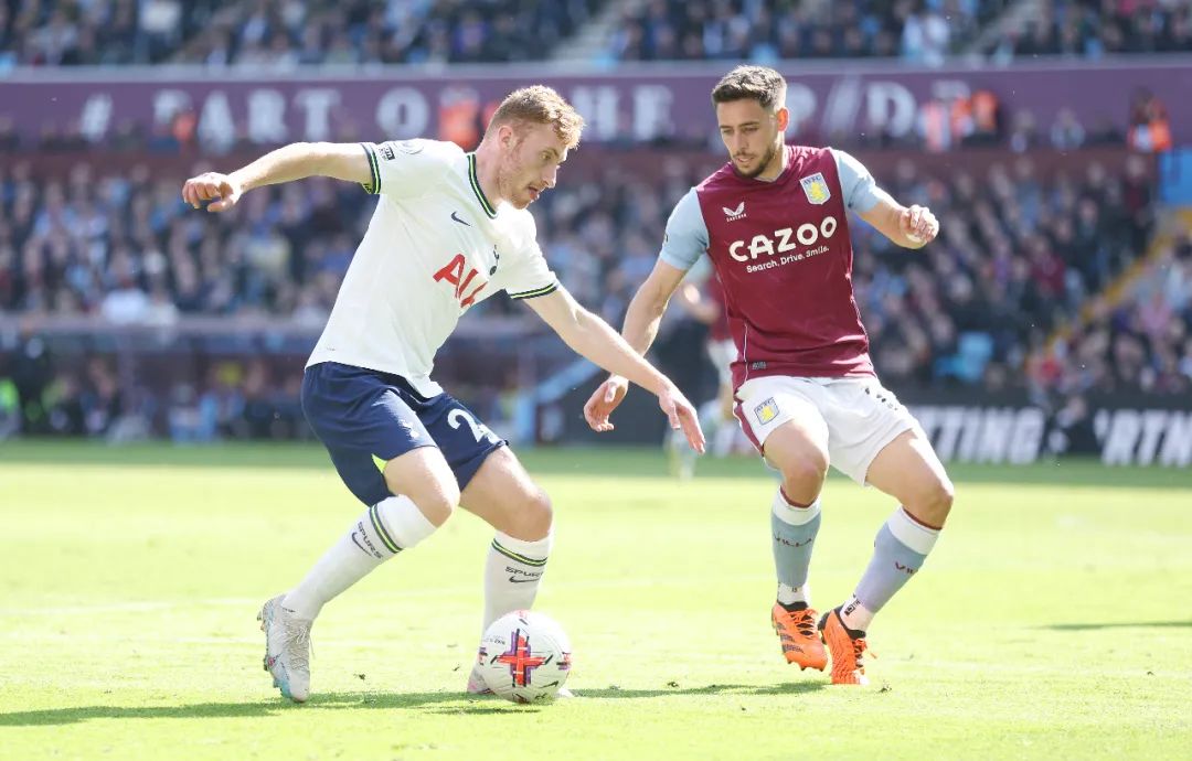 凯恩任意球绝杀维拉,曼联绝杀维拉