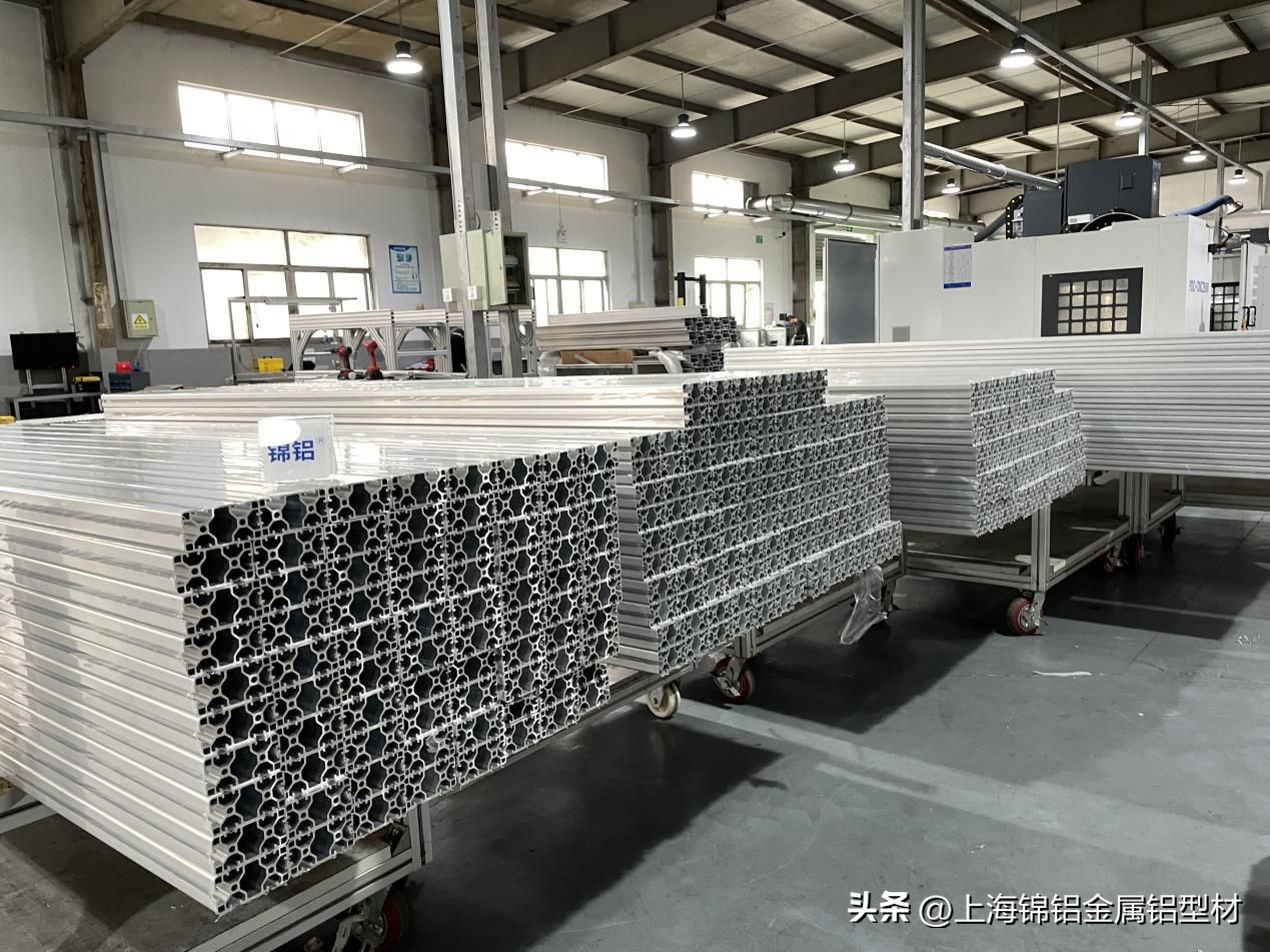 工业铝型材框架面板设计,常见铝型材的特点有