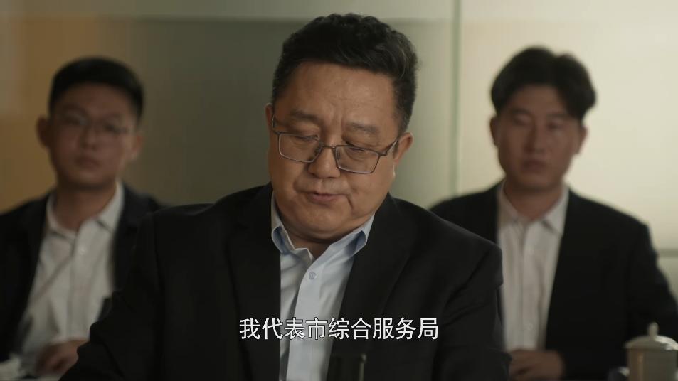 赵丽颖雷佳音白玉兰霸气片段,赵丽颖插兜名场面