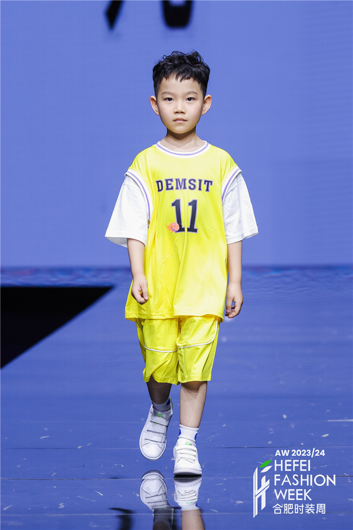 卡儿菲特欧派童装活动,卡儿菲特欧派童装走秀