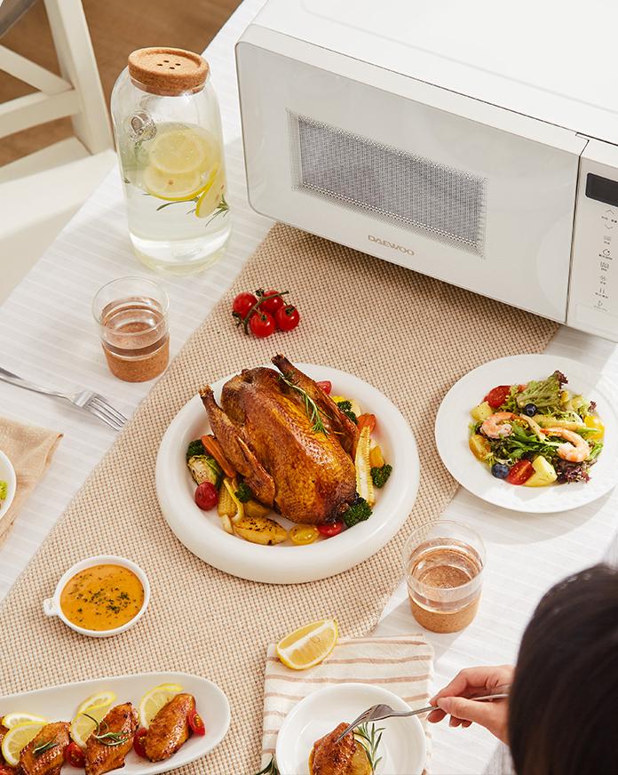 曾红极一时的微波炉，为何如今“存在感”几乎为零？该淘汰了吗？