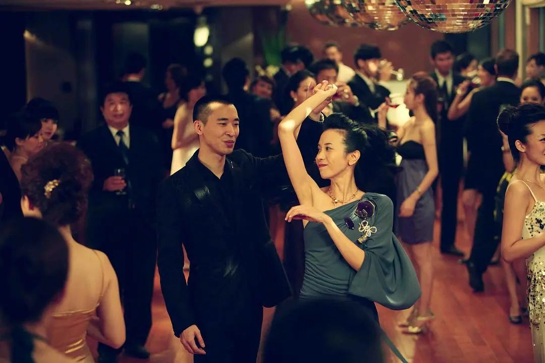 真正企业文化经典语录,从鞠躬道歉到跪地拜堂