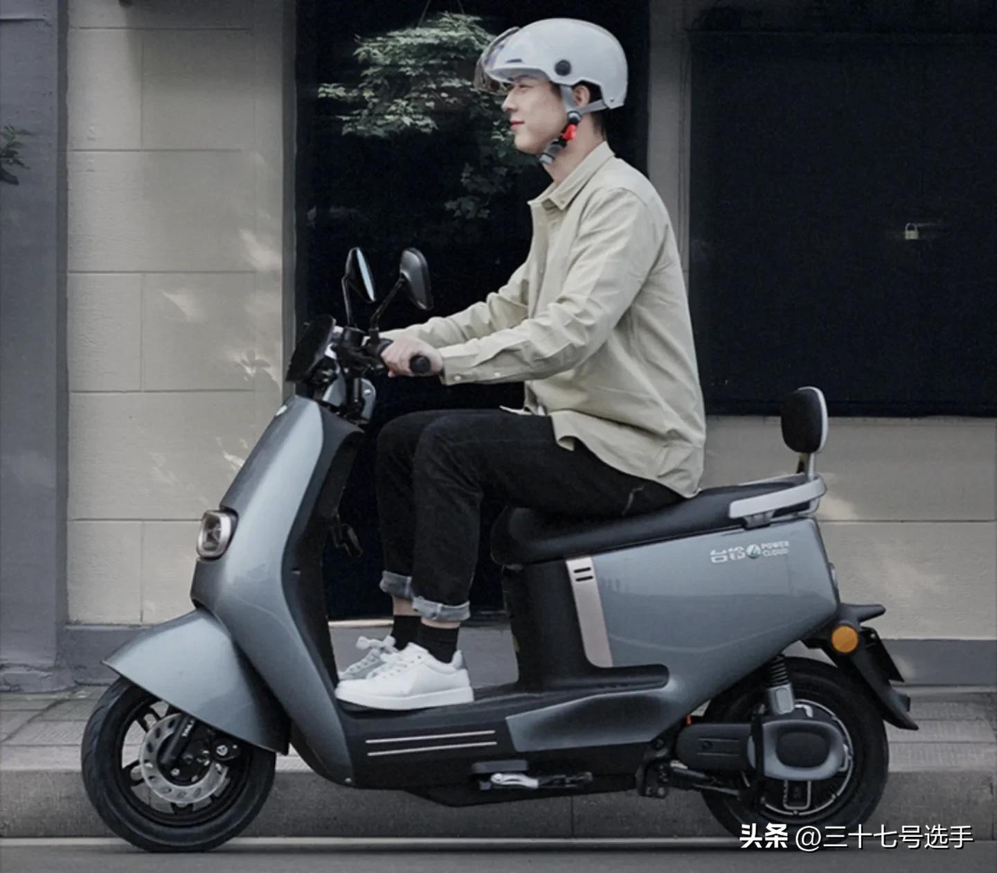 又潮又适合送外卖的踏板车,最适合跑外卖的踏板车