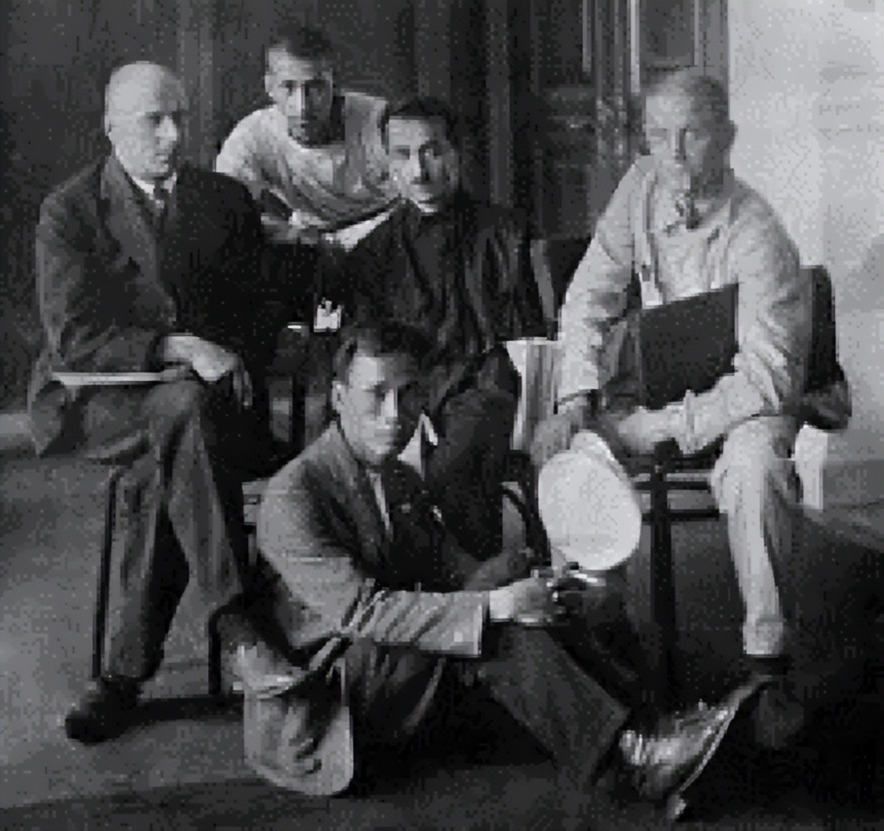 1966年毛主席想出访越南，遭胡志明强烈反对，黎笋一句话成功救场