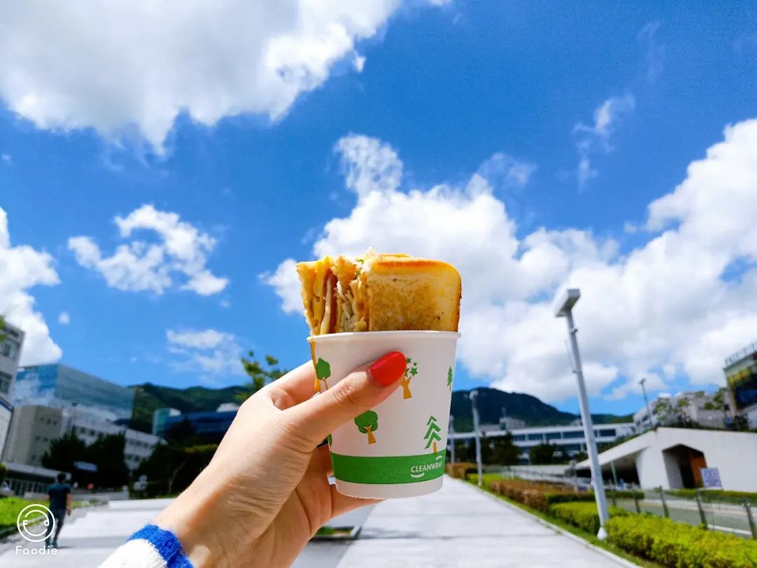 90后江江在韩国：海浪跫音，路在自己脚下