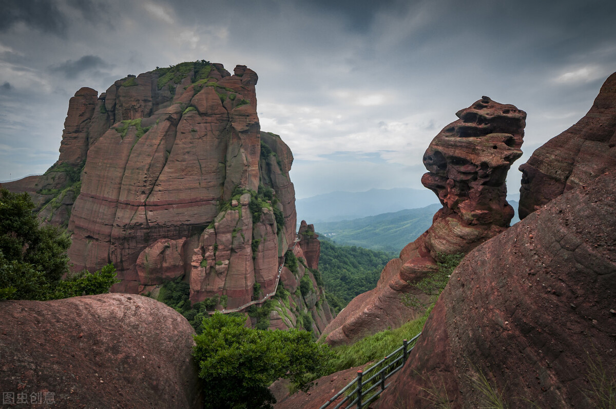 国内人气最旺的十大宗教名山,国内人气最旺十大名山