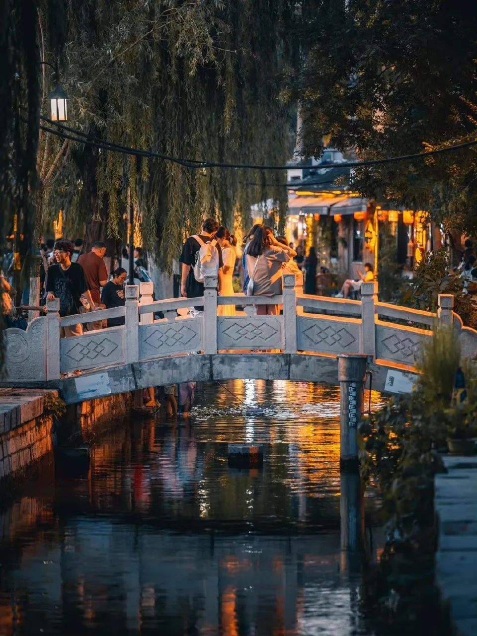 好看又好逛，不愧是济南的夜！来感受济南夜晚的美好吧~