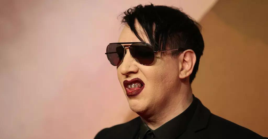 美国涉嫌性侵男明星,美国巨星性侵案纪录片