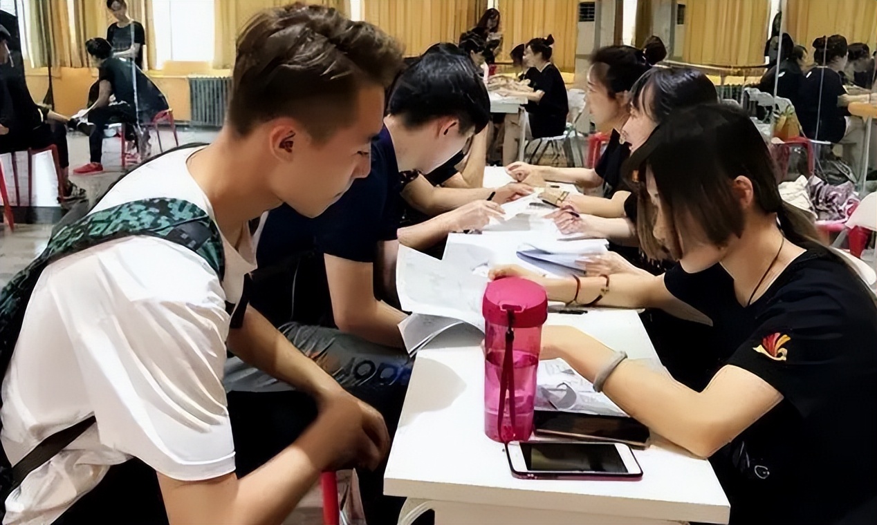 南审学生能不能由本科转为专科,南审专升本是怎么回事