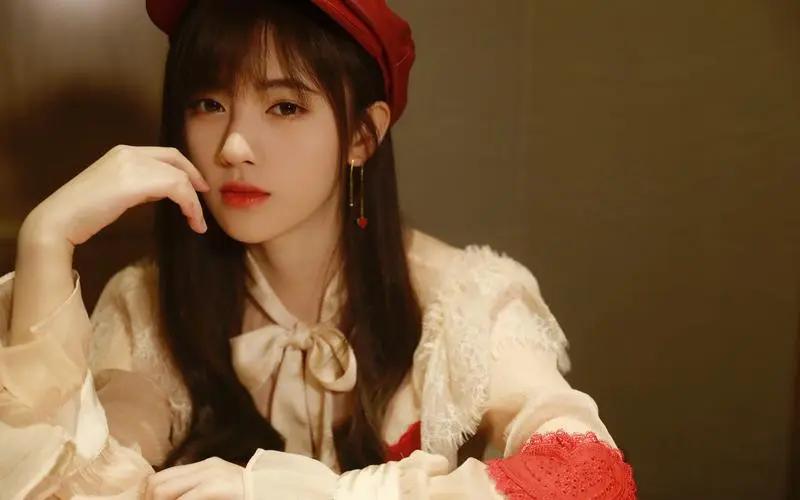 中国十大素颜美女明星排名杨紫,90后最年轻的女明星杨紫