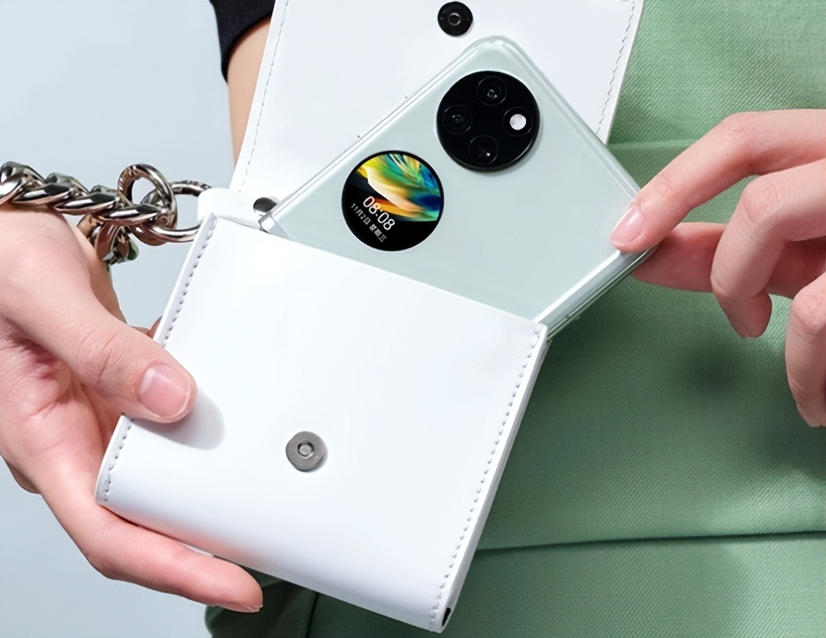 华为折叠屏手机pockets后摄自拍,华为折叠手机pockets绿屏幕