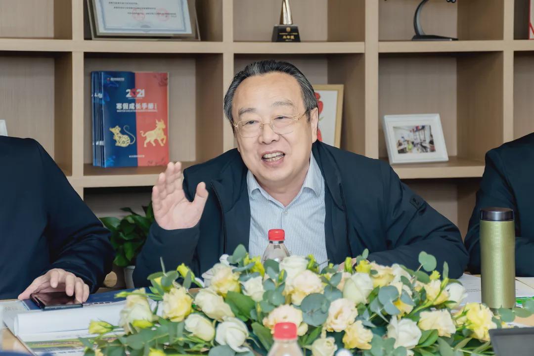 成都新川实验外国语学校好吗,新川外国语学校办学