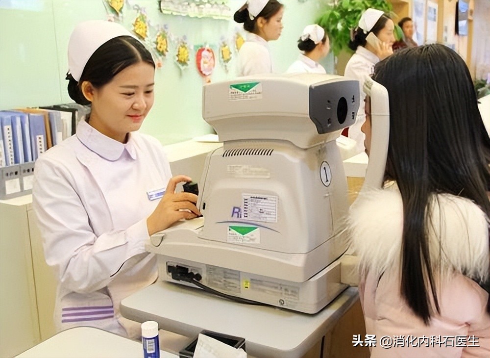 22岁女子眼痛、干涩反复发作，内科主任：再晚点，肾就没了