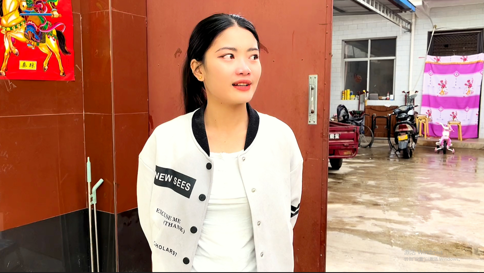 老挝媳妇2000万买橡胶树苗600万买手机，想出租大舅哥西装赚租金