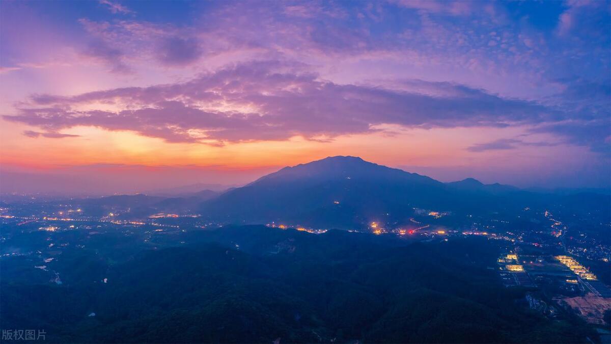 罗浮山风景区美景,罗浮山现雾凇冰挂美景