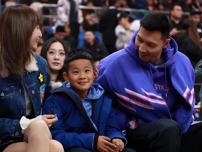 易建联身价上亿迎娶巴西宝贝,易建联有几个儿女