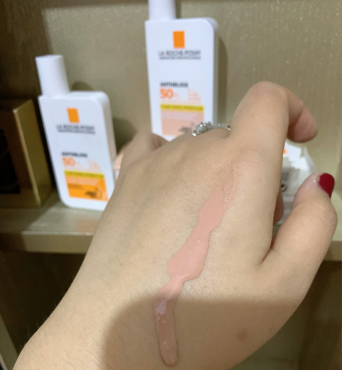 防晒霜性价比排行榜10强,痘痘肌防晒霜排行榜10强