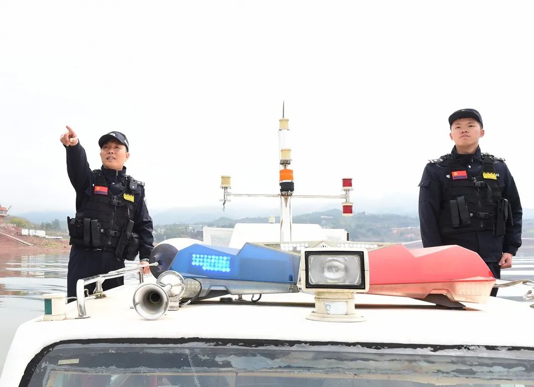 警方快速破获入室盗窃案,侦勘同步5小时破获入室盗窃案