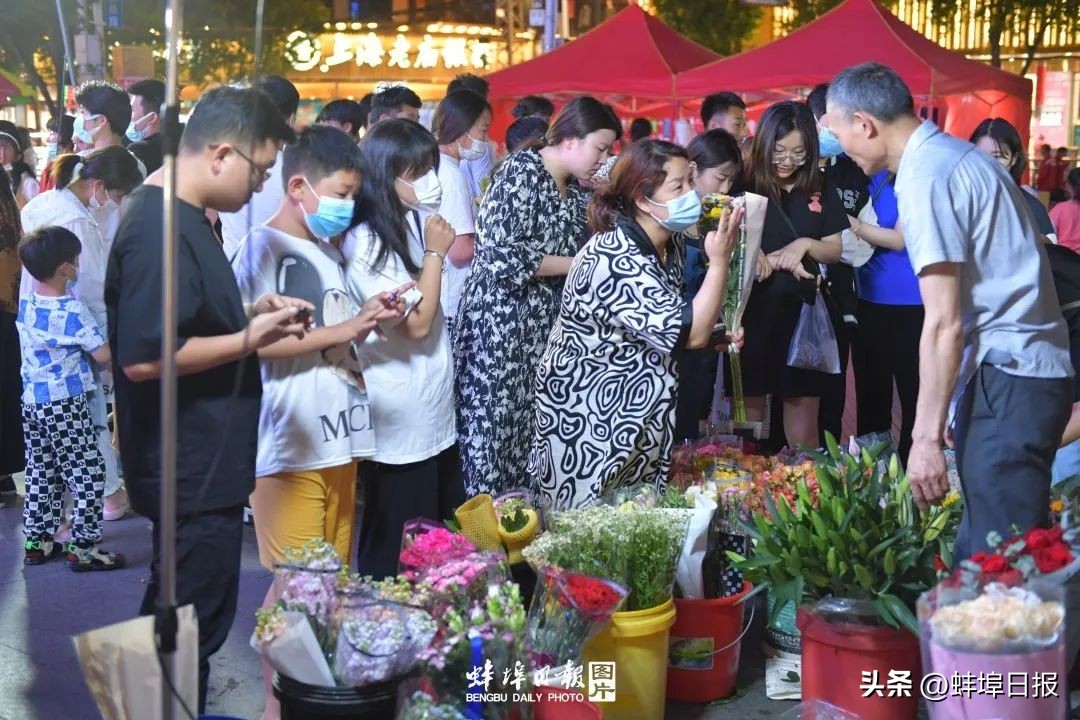 蚌埠为什么一到晚上都很臭,蚌埠晚上好玩的景点