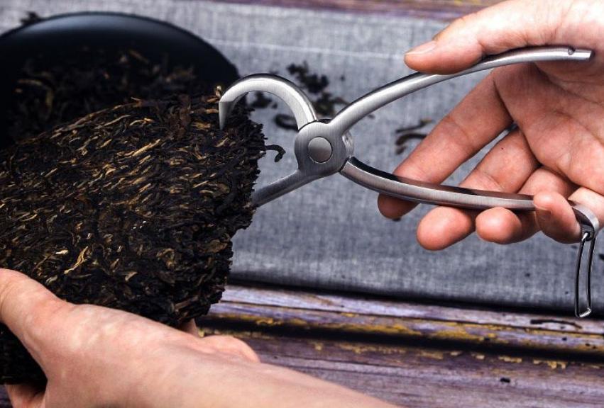 普洱茶饼放冰箱保存可以吗,普洱茶开封后保存方法