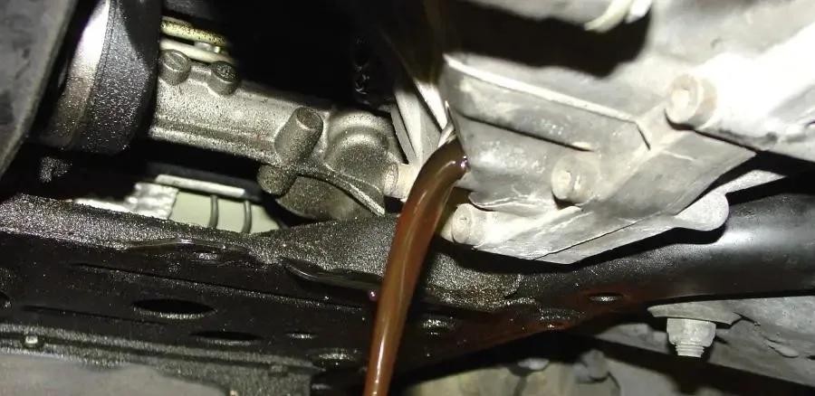 保养手册说明变速箱油终身免维护,为什么宝马变速箱油终身不用换