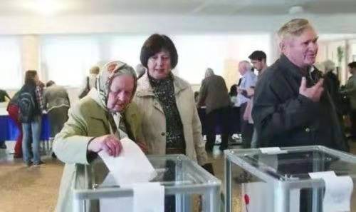 俄罗斯联邦的22个共和国有军队么,俄罗斯22个共和国都有主权吗