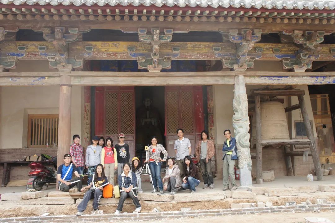 从梁思成和林徽因的选择，看中国古建筑的独特价值