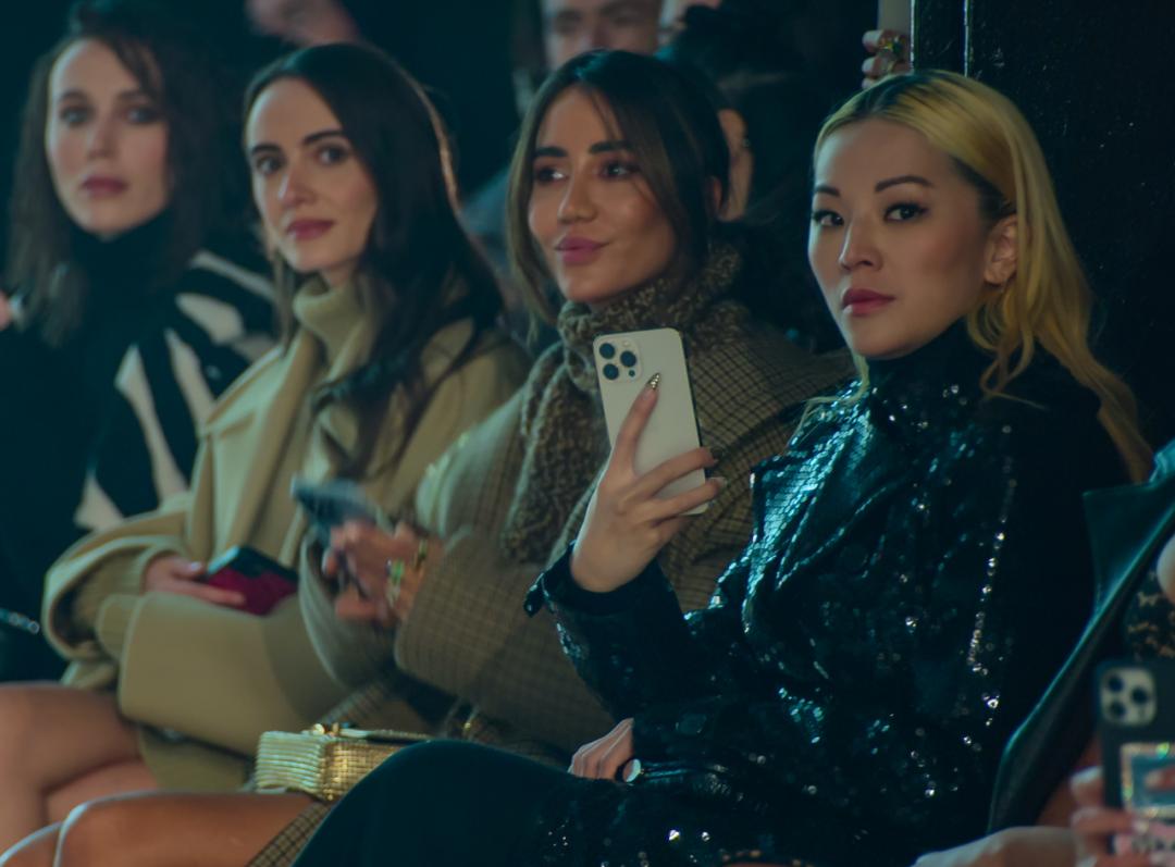 美国顶级亚裔富豪,美国亚裔富豪鄙视链