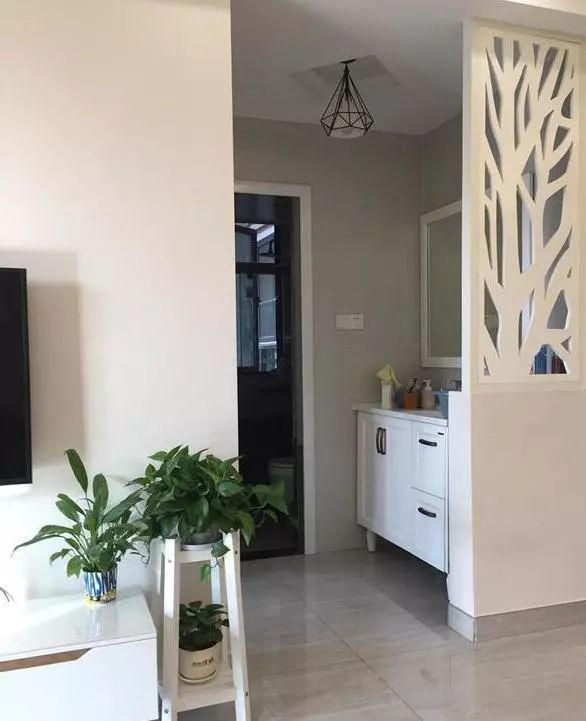 房子可以重新设计屋内格局,房子能装修成复式