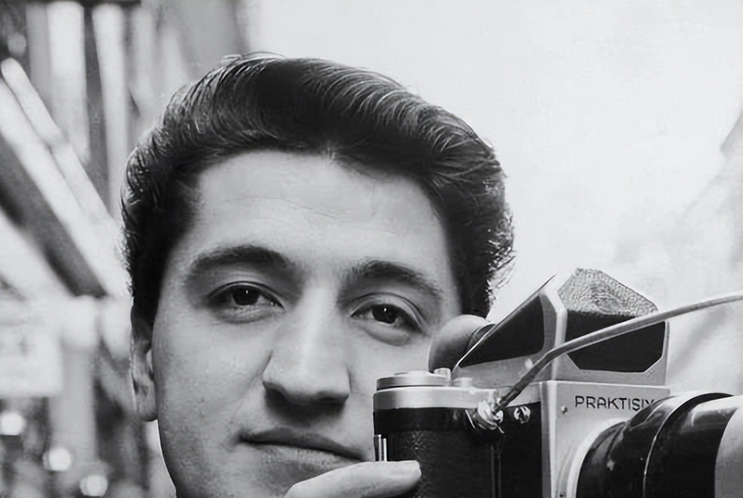 皇室第一狗仔雷贝利：以*拍偷**英国王室私生活闻名，曾拍下女王走光