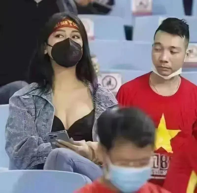 澶у勾鍒濅竴鍥借冻杈撶悆,涓浗瓒崇悆琚墦