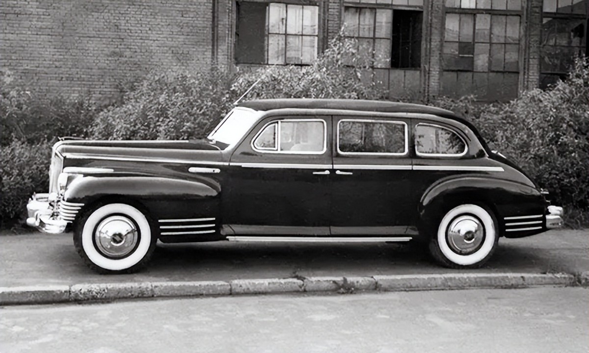 斯大林送主席的座驾：重达7.7吨的庞然大物