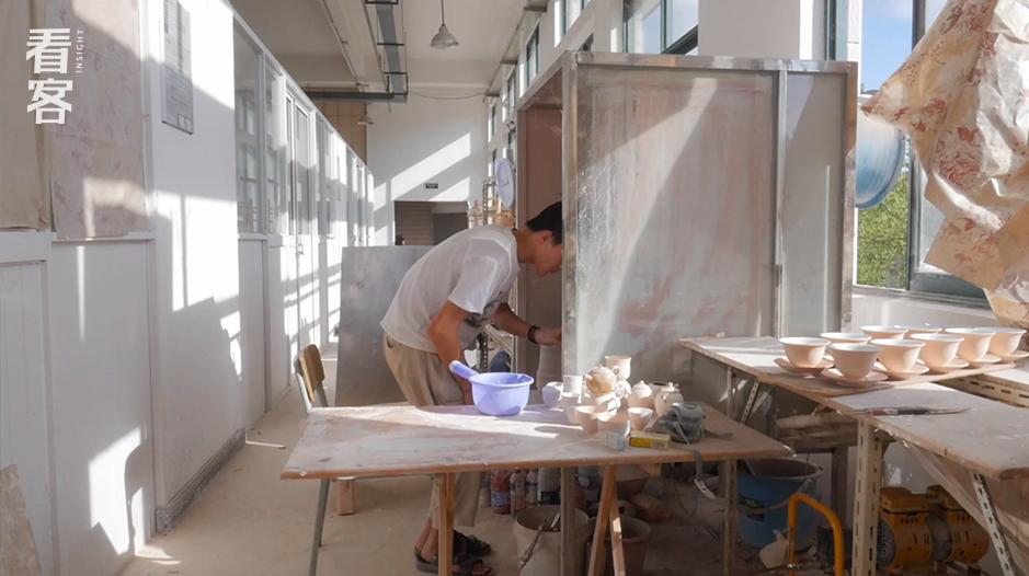 景德镇适合摆摊卖啥,去景德镇卖陶瓷