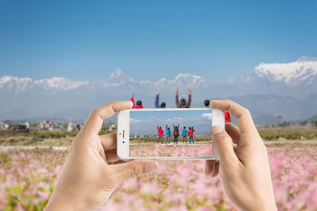 从火炉边到数字平台：爱情观的演变