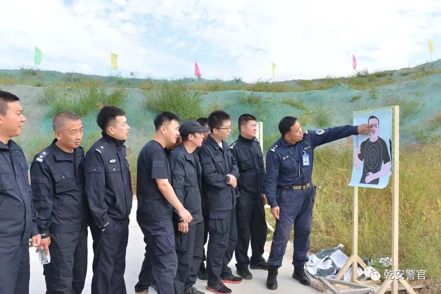 踔厉笃行谱华章——乾安县公安局2021年工作回眸