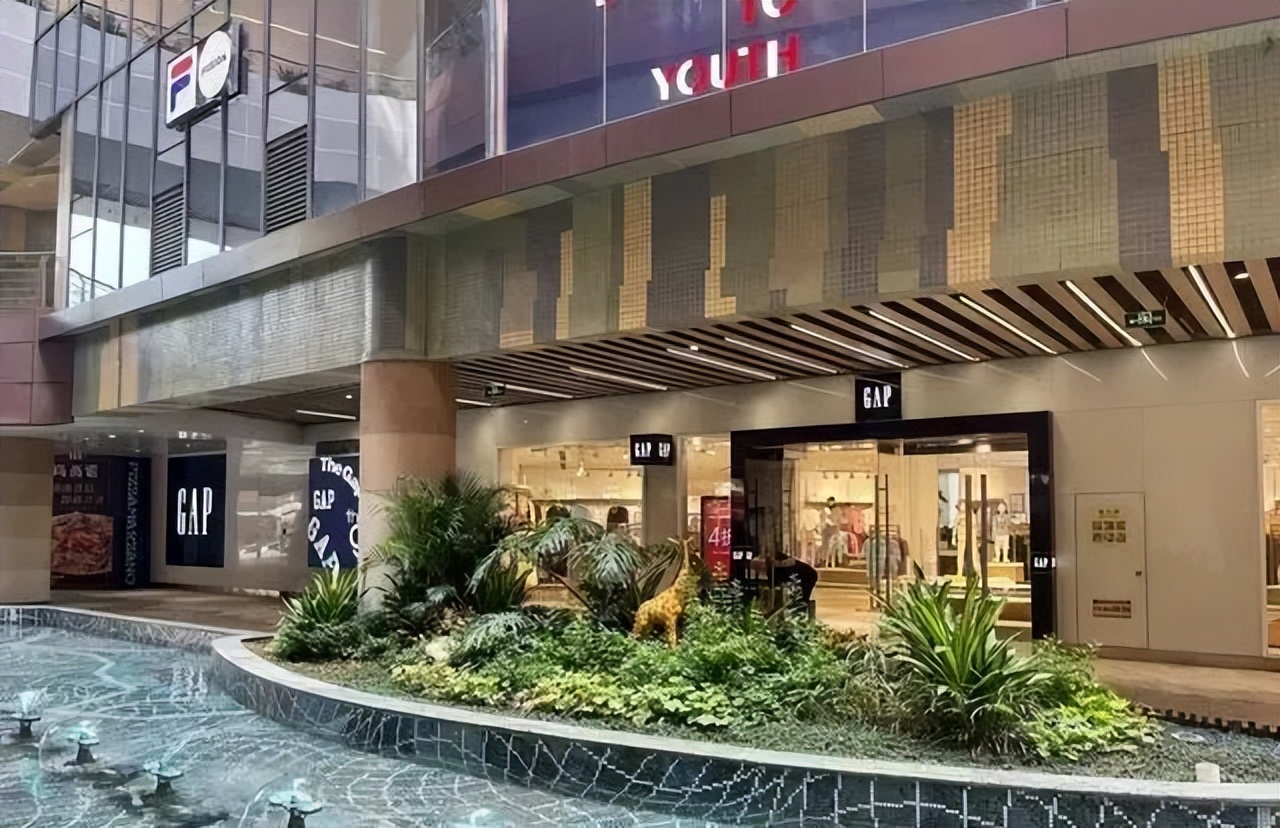 gap撤店清仓,gap清仓甩卖